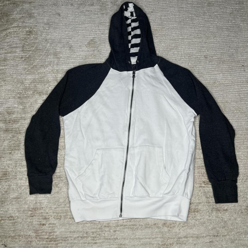 Men's sweater